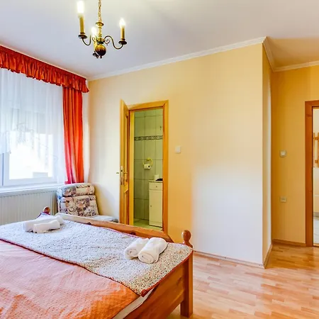 Ilona Apartman